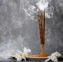 white-musk-agarbatti-821838.webp